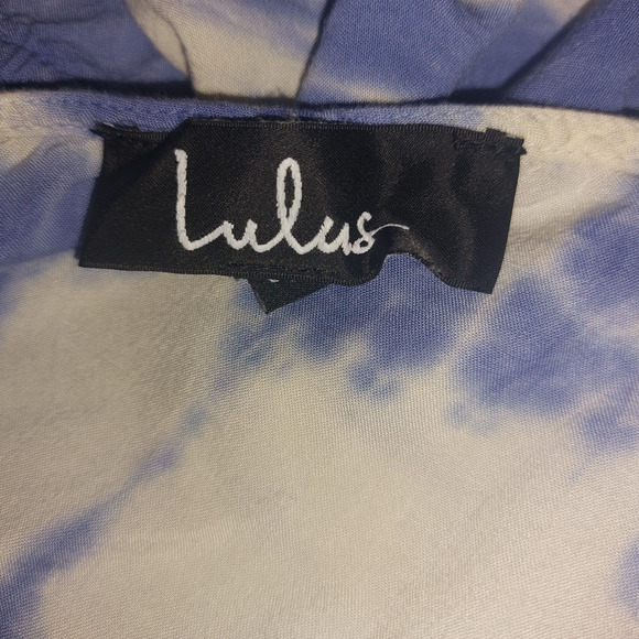 LULUS Blue Tie Dye Romper Size M Seaside Gale Surplice Top - Picture 5 of 6